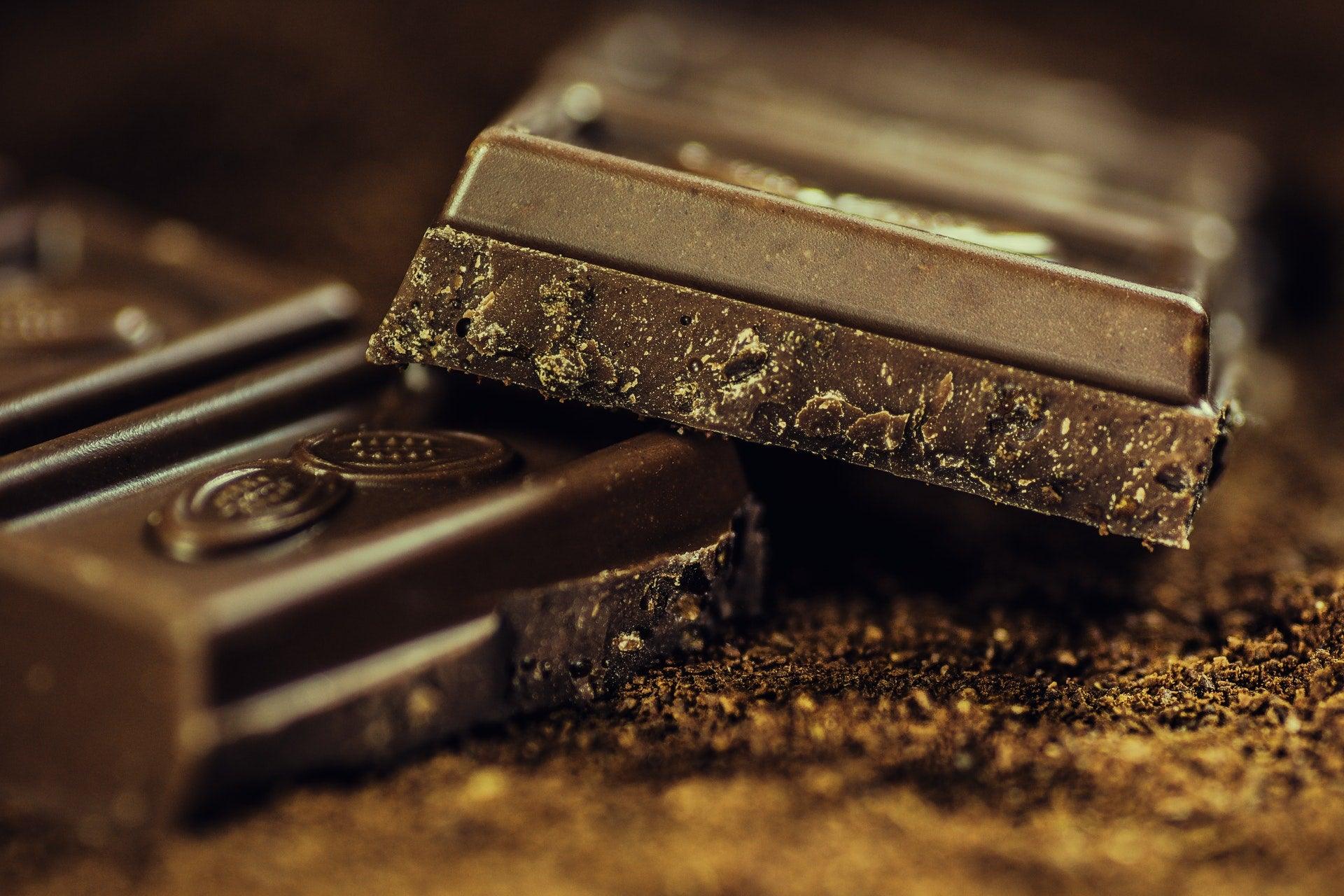 A sweet tooth or a mineral deficiency? Why regularly reaching for the chocolate may be a sign of a Magnesium deficiency - Nature Provides